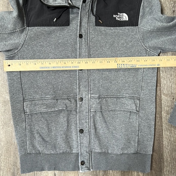 The North Face Gray and Black Hoodie Jacket Medium - Picture 6 of 9